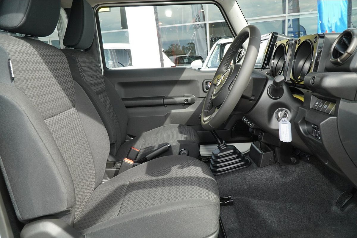 2025 Suzuki Jimny GLX GJ