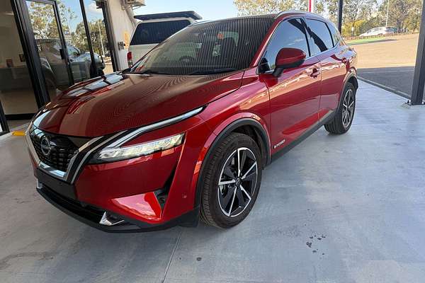2024 Nissan QASHQAI TI e-POWER J12