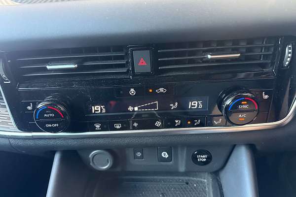 2024 Nissan QASHQAI TI e-POWER J12