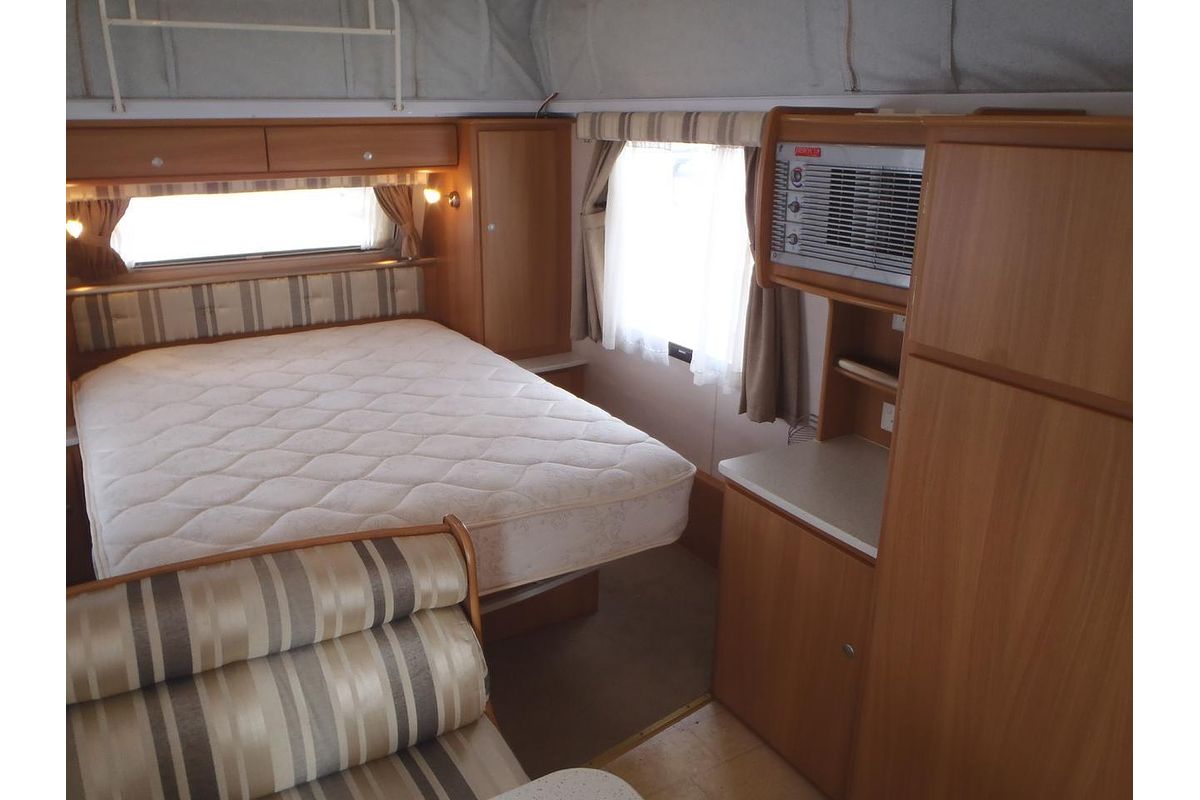 2007 Jayco Destiny 17.55-3