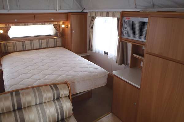 2007 Jayco Destiny 17.55-3