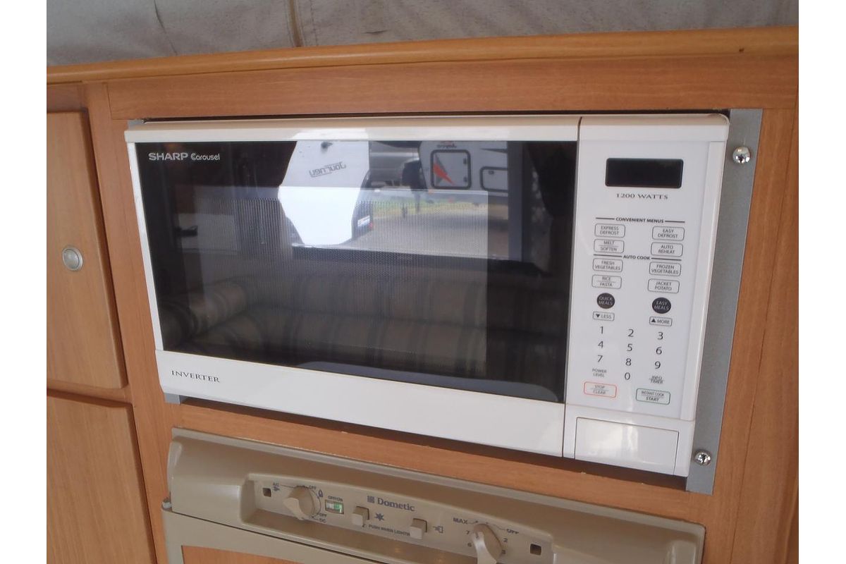 2007 Jayco Destiny 17.55-3