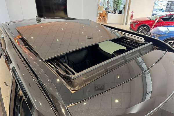 2021 Land Rover Discovery P360 R-Dynamic HSE Series 5