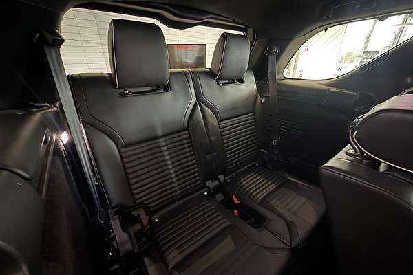 2021 Land Rover Discovery P360 R-Dynamic HSE Series 5