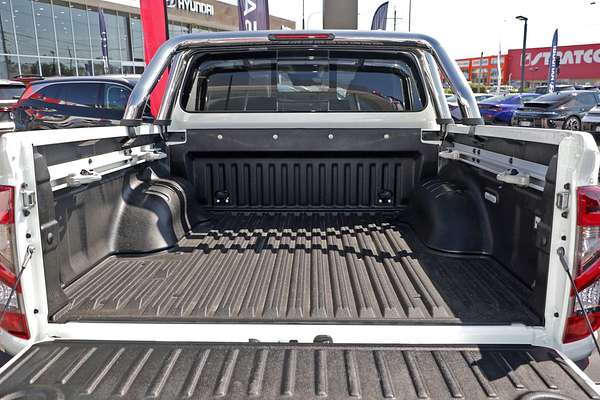 2024 Nissan Navara ST-X D23 4X4