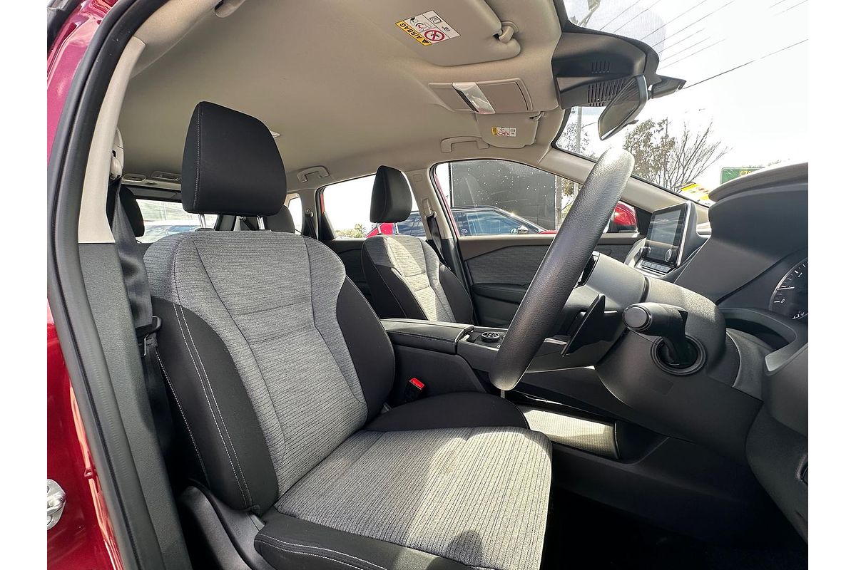 2025 Nissan X-TRAIL ST T33