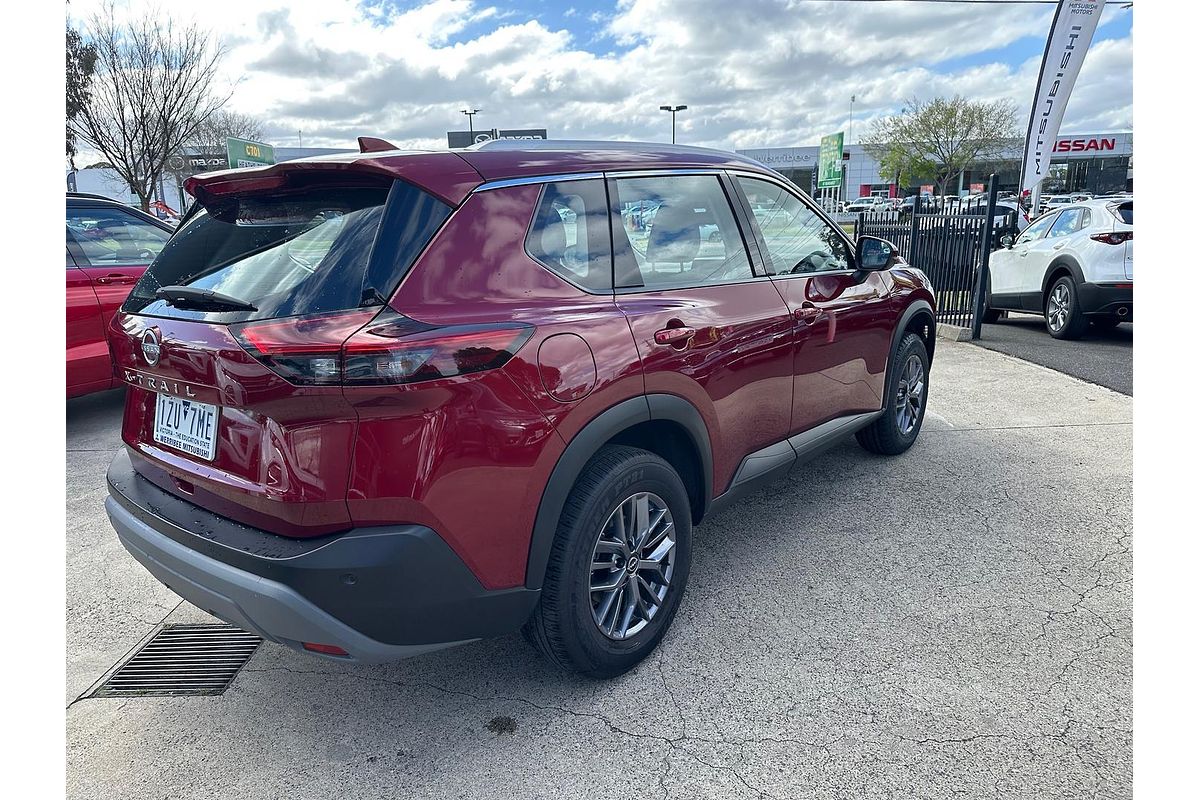 2025 Nissan X-TRAIL ST T33