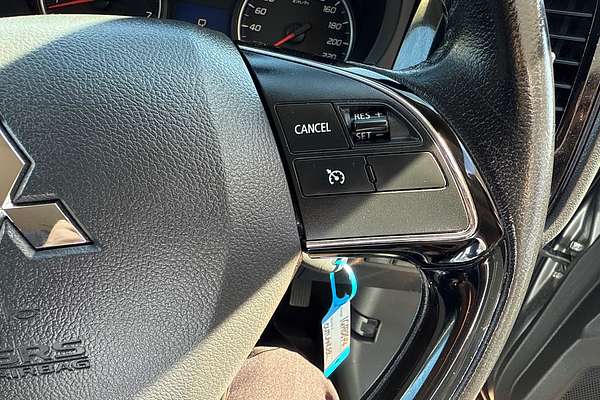 2016 Mitsubishi Outlander LS ZK