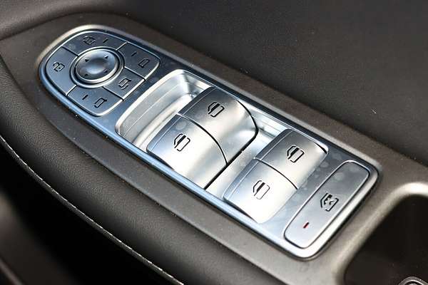 2025 Chery Tiggo 8 Pro Max Urban