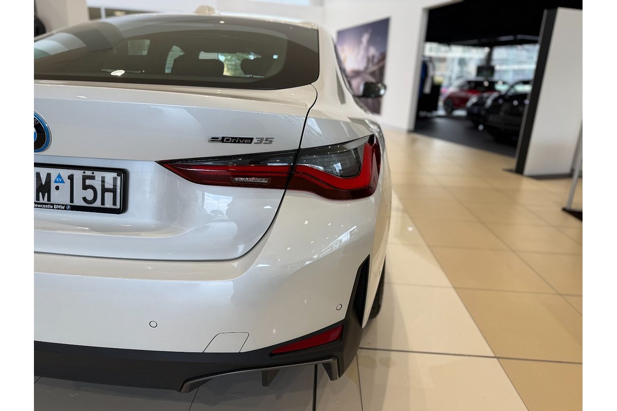 2023 BMW i4 eDrive35 G26