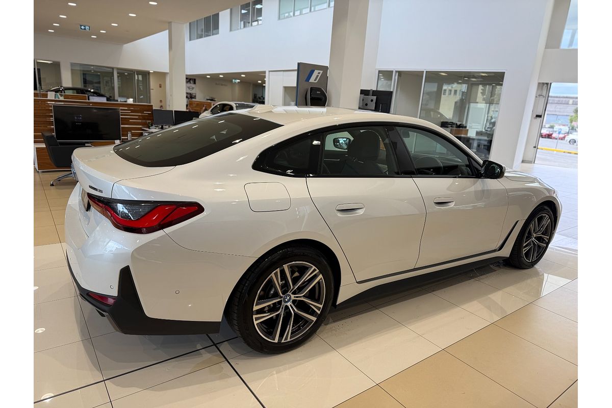 2023 BMW i4 eDrive35 G26