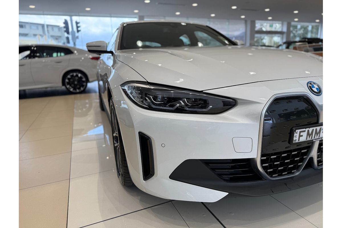 2023 BMW i4 eDrive35 G26