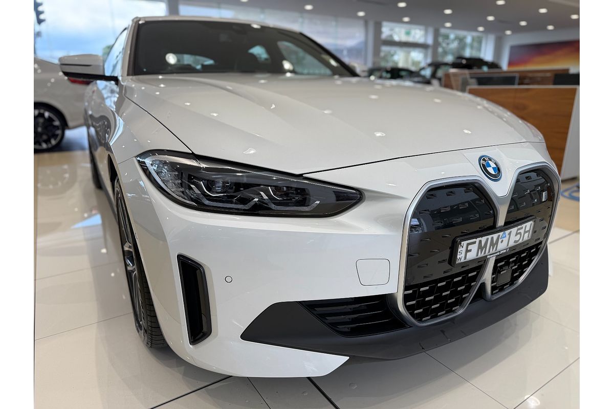 2023 BMW i4 eDrive35 G26