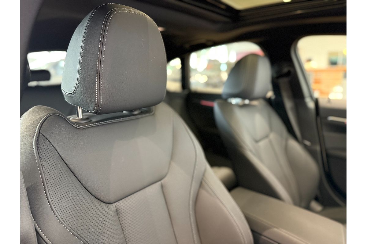 2023 BMW i4 eDrive35 G26