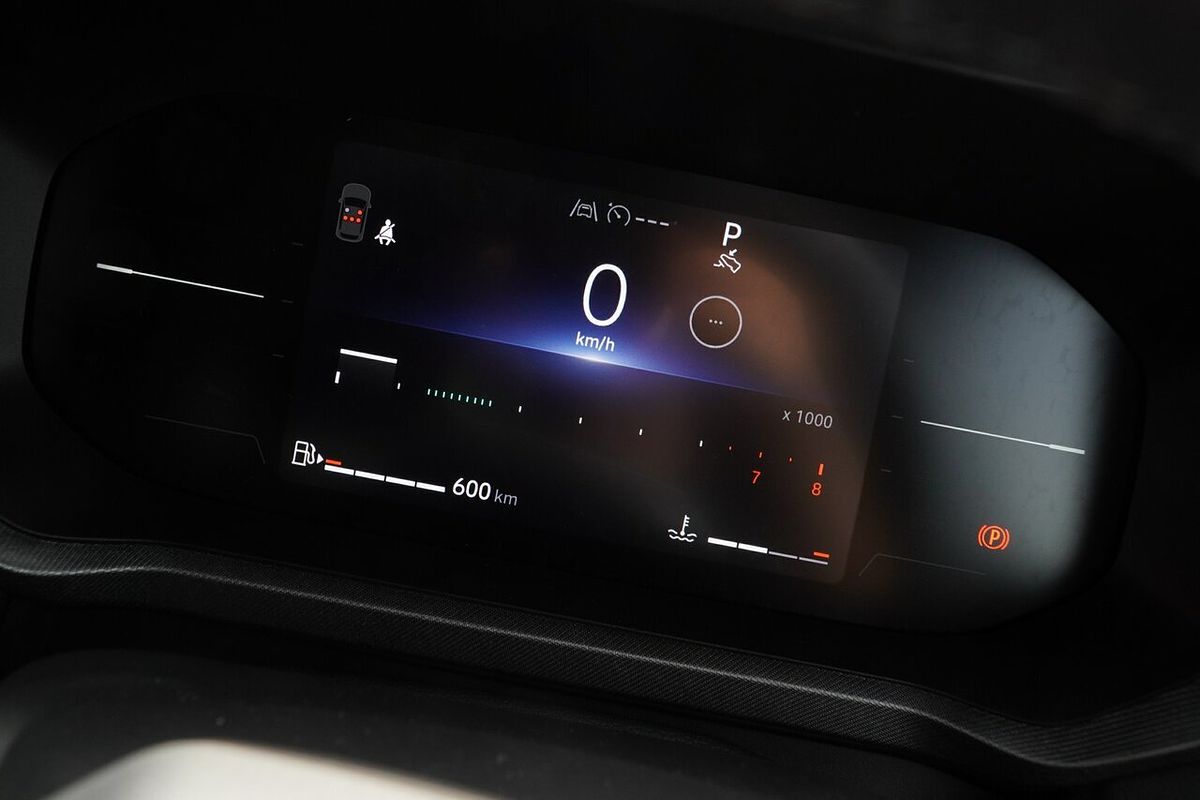 2025 Renault Duster Techno X1311
