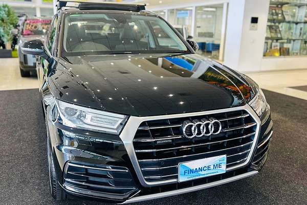2019 Audi Q5 45 TFSI design FY