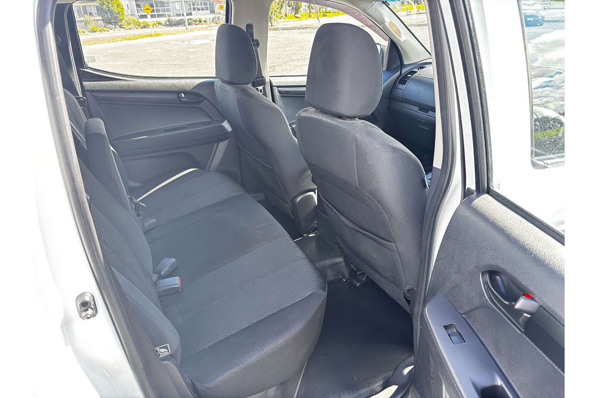 2017 Isuzu D-MAX SX High Ride Rear Wheel Drive