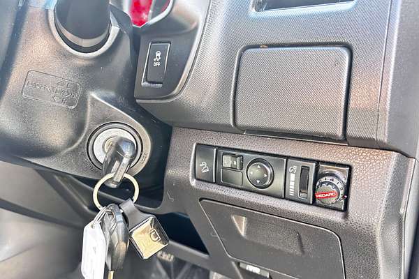 2017 Isuzu D-MAX SX High Ride Rear Wheel Drive