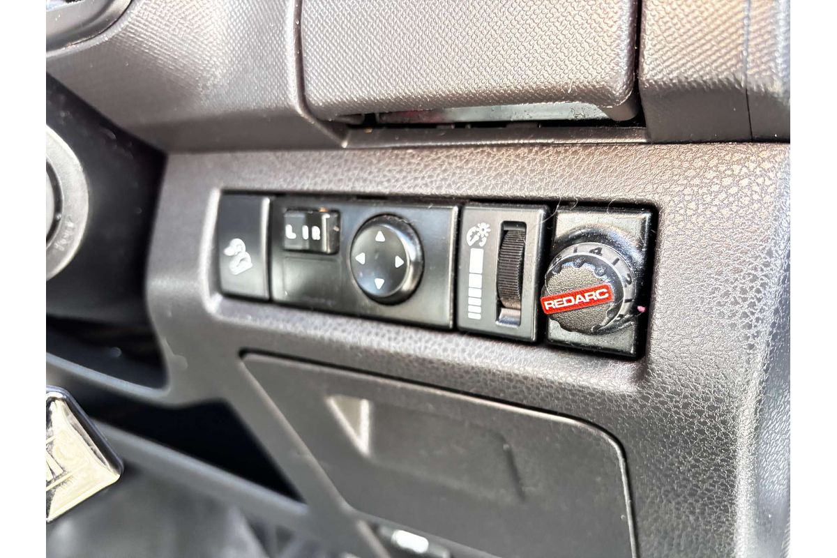 2017 Isuzu D-MAX SX High Ride Rear Wheel Drive