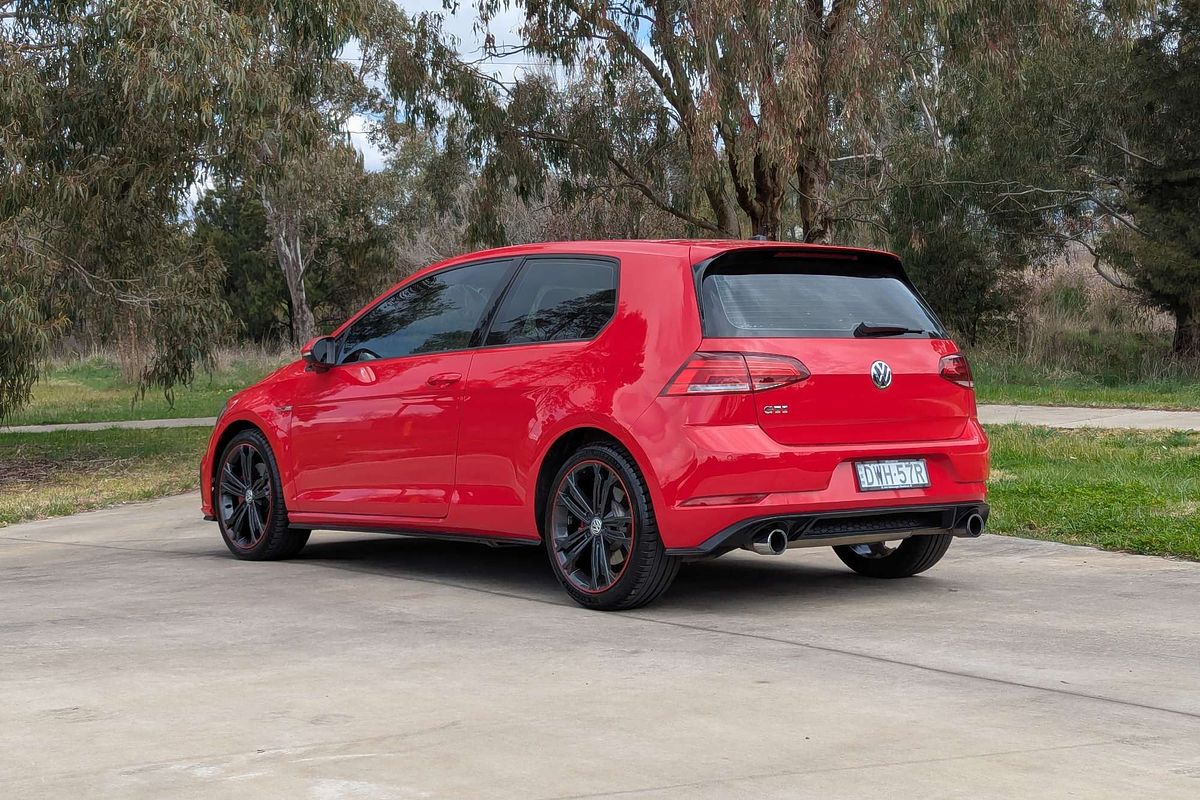 2017 Volkswagen Golf GTI Original 7.5