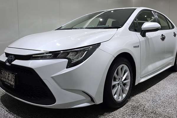 2022 Toyota Corolla Ascent Sport Hybrid ZWE211R