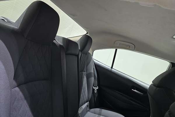 2022 Toyota Corolla Ascent Sport Hybrid ZWE211R
