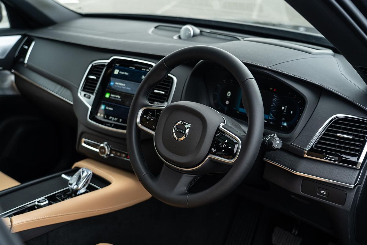 2024 Volvo XC90 Ultra B6 Bright