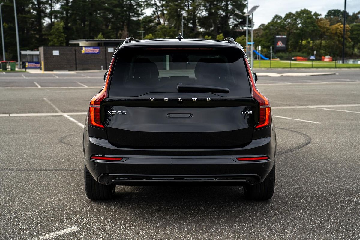 2025 Volvo XC90 Plus T8 Plug-In Hybrid Dark