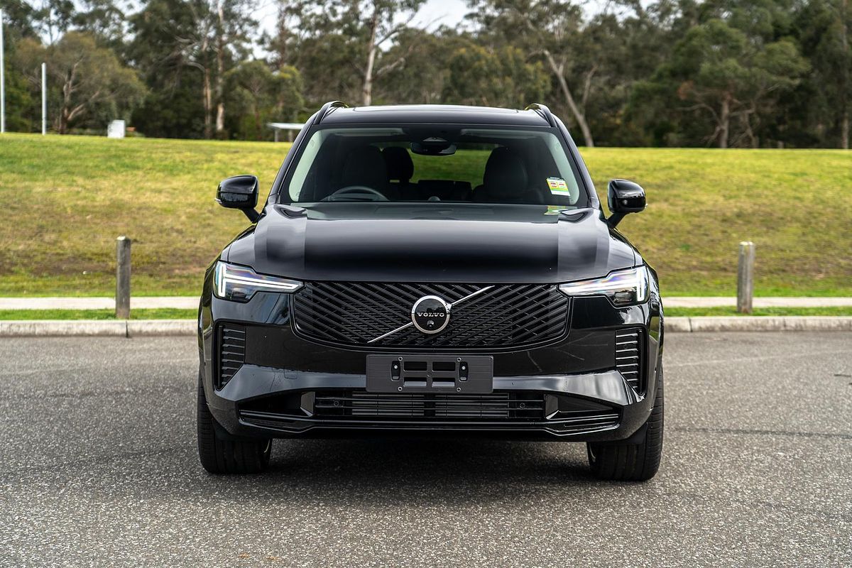 2025 Volvo XC90 Plus T8 Plug-In Hybrid Dark
