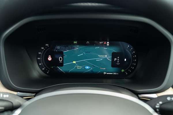 2025 Volvo XC60 Ultra B5 Dark