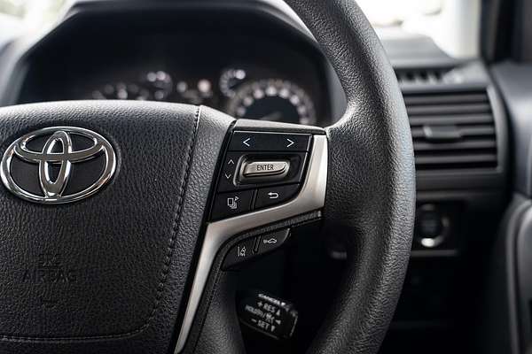 2022 Toyota Landcruiser Prado GX GDJ150R
