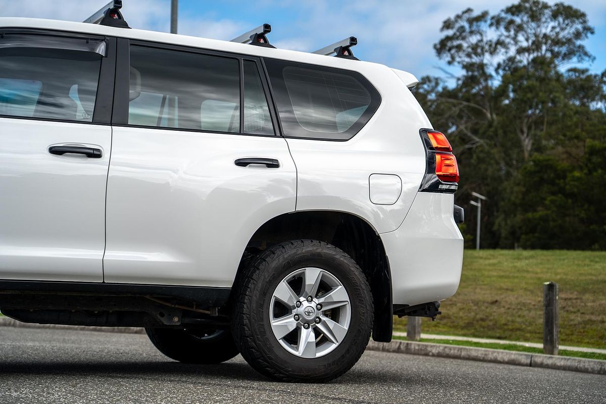 2022 Toyota Landcruiser Prado GX GDJ150R