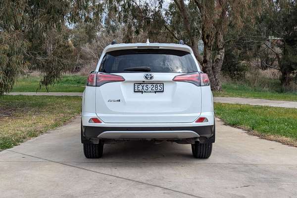 2016 Toyota RAV4 GXL ZSA42R