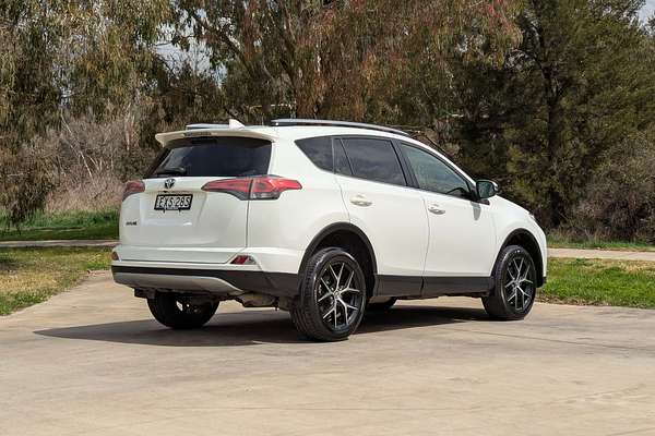 2016 Toyota RAV4 GXL ZSA42R