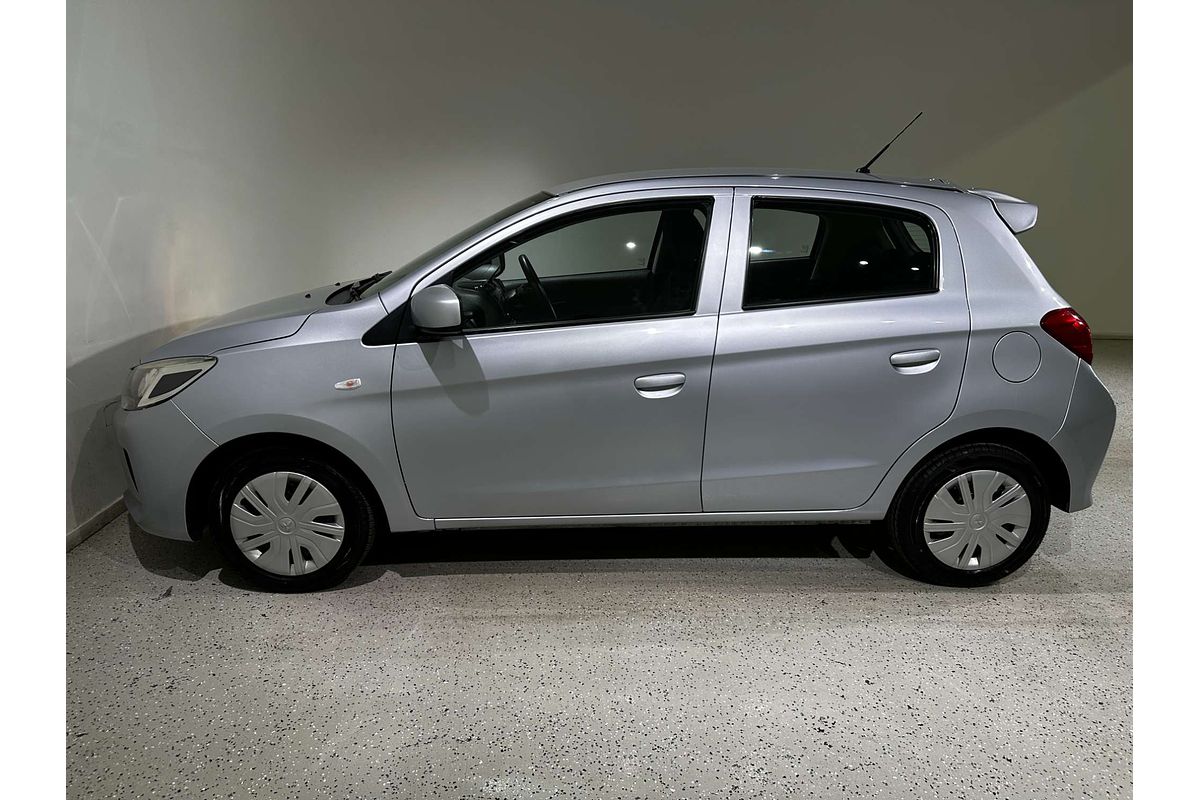 2021 Mitsubishi Mirage ES LB