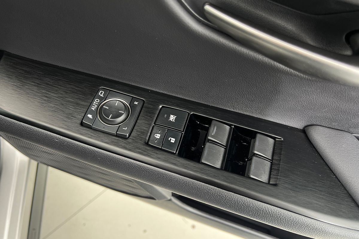 2022 Lexus UX UX200 F Sport MZAA10R