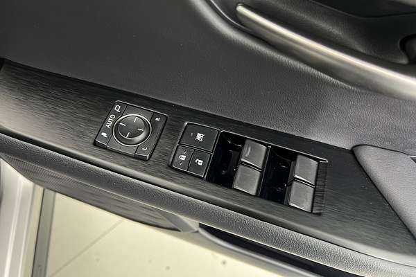 2022 Lexus UX UX200 F Sport MZAA10R thumb-9