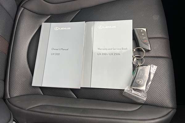 2022 Lexus UX UX200 F Sport MZAA10R thumb-19