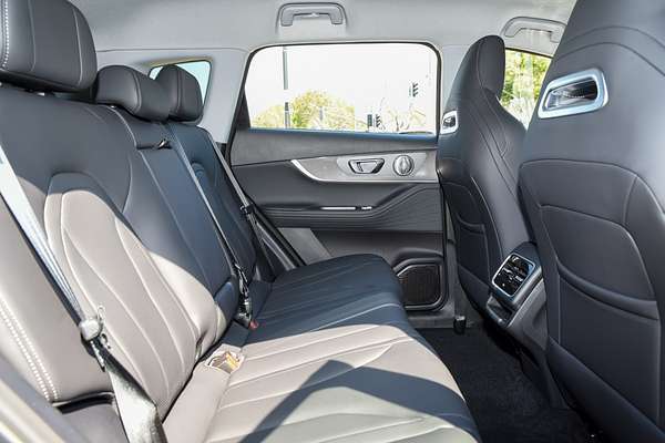 2025 Chery Tiggo 7 Super Hybrid Urban T32