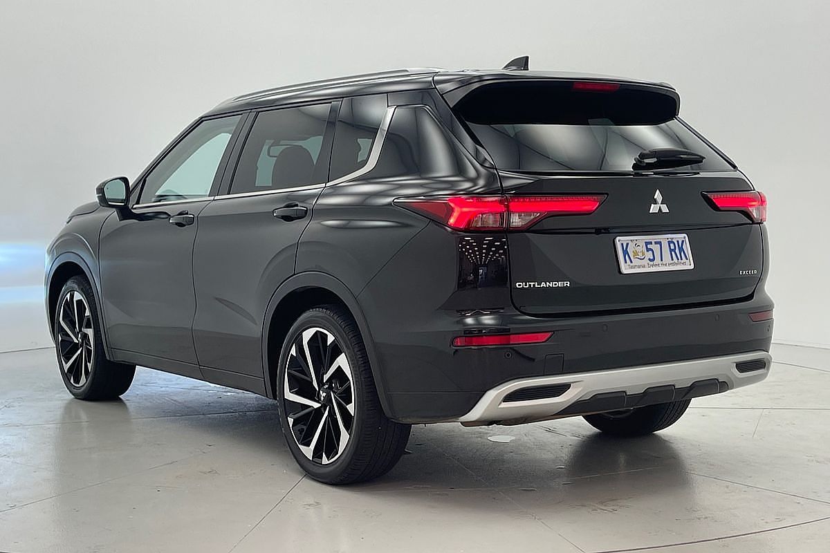 2022 Mitsubishi Outlander Exceed ZM