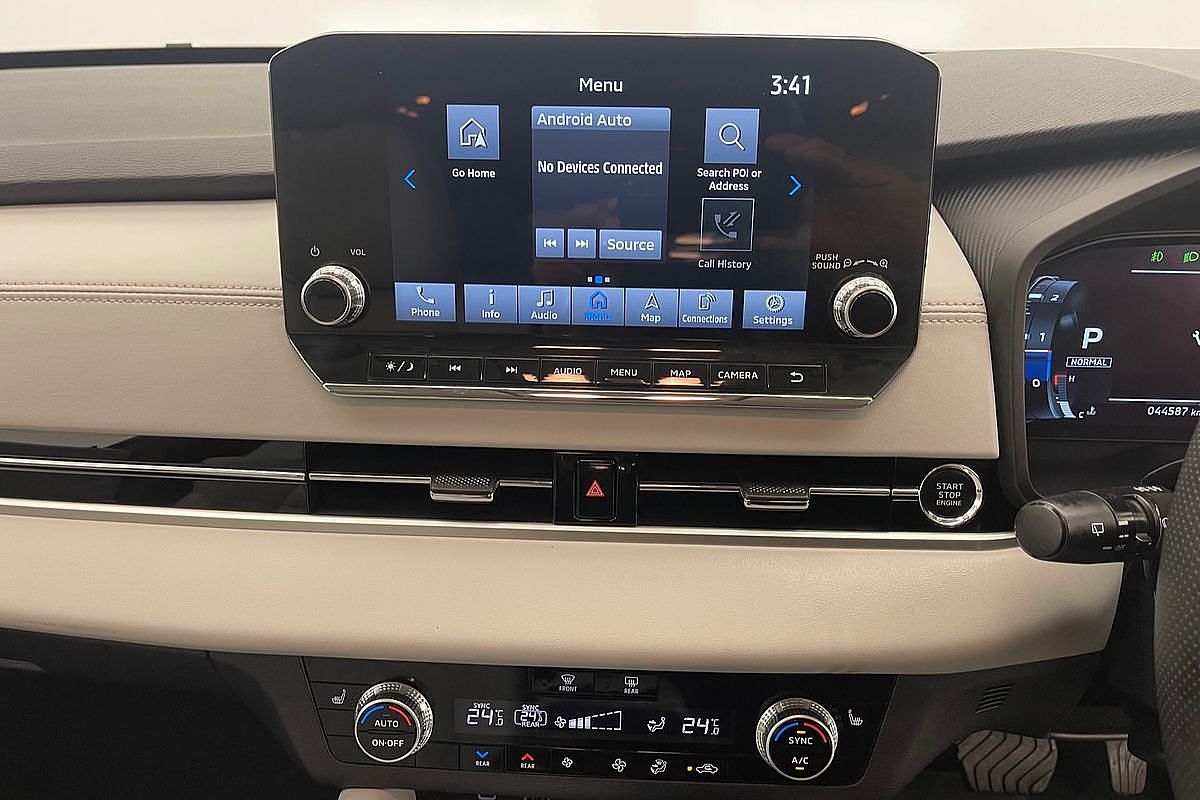 2022 Mitsubishi Outlander Exceed ZM