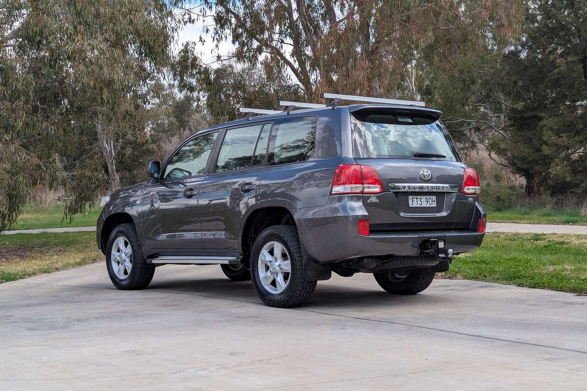 2011 Toyota Landcruiser Altitude VDJ200R