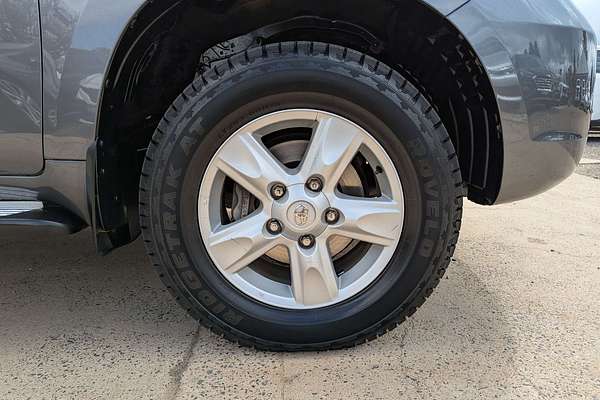 2011 Toyota Landcruiser Altitude VDJ200R
