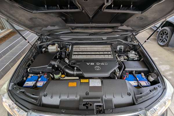 2011 Toyota Landcruiser Altitude VDJ200R