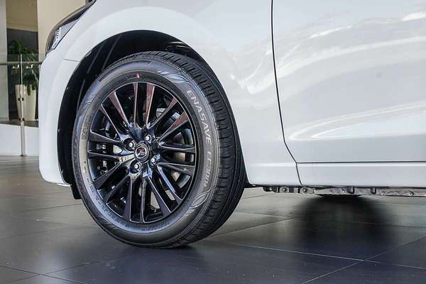 2025 Mazda 2 G15 Evolve DJ Series