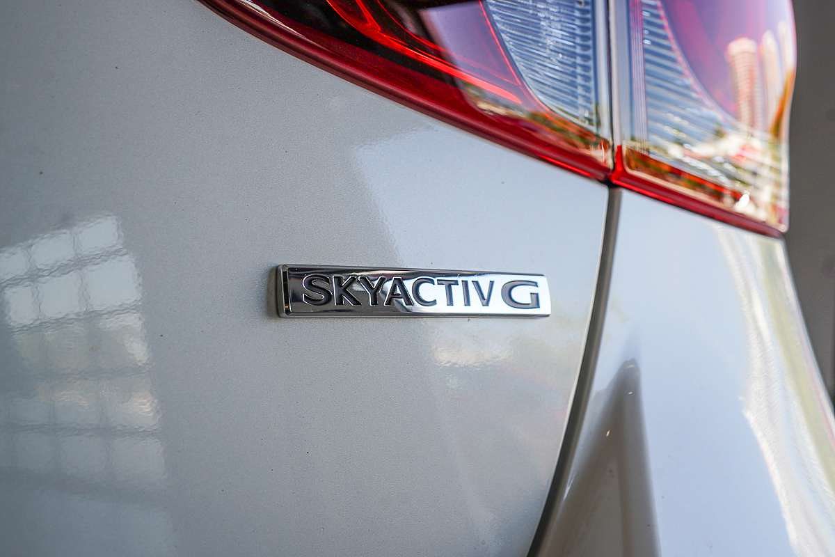 2025 Mazda 2 G15 Evolve DJ Series