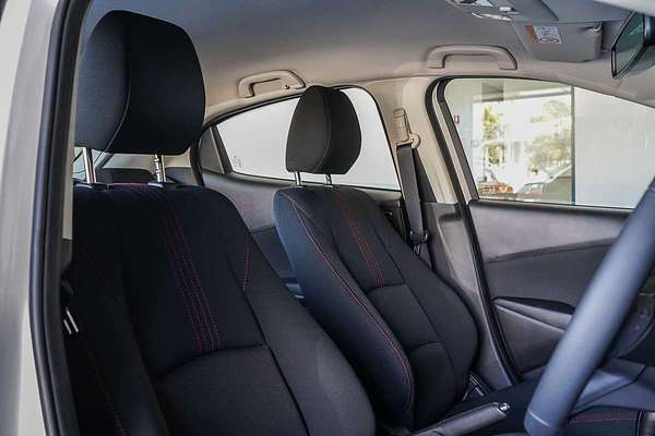 2025 Mazda 2 G15 Evolve DJ Series