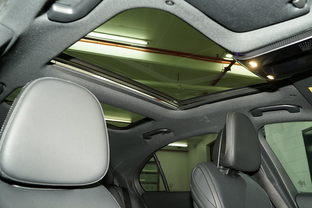 2022 Mercedes-Benz C-Class C200 W206