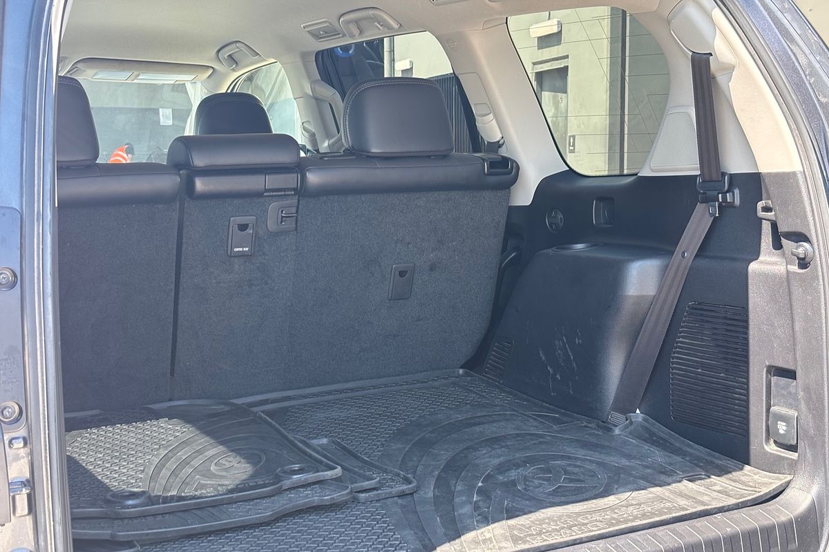 2023 Toyota Landcruiser Prado VX GDJ150R