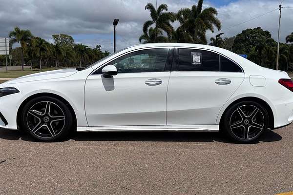 2024 Mercedes-Benz A-Class A200 V177